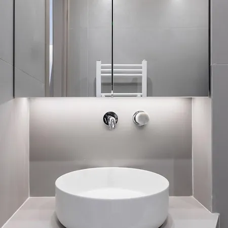 White Tower Elegance * Saloniki