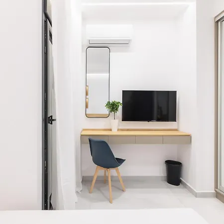 Apartment White Tower Elegance