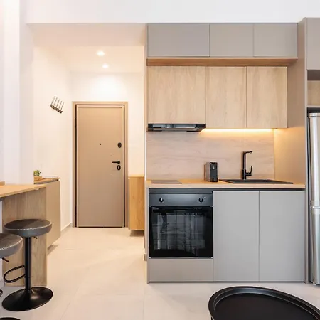 Apartment White Tower Elegance